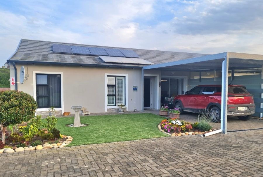 3 Bedroom Property for Sale in Paradise Beach Eastern Cape